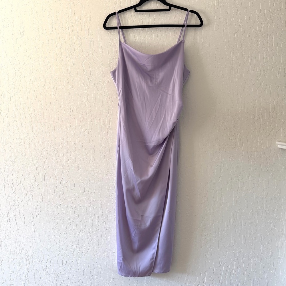 NWT Lulu’s Hollywood Woman Lilac Satin Midi Slip Wedding Guest Dress